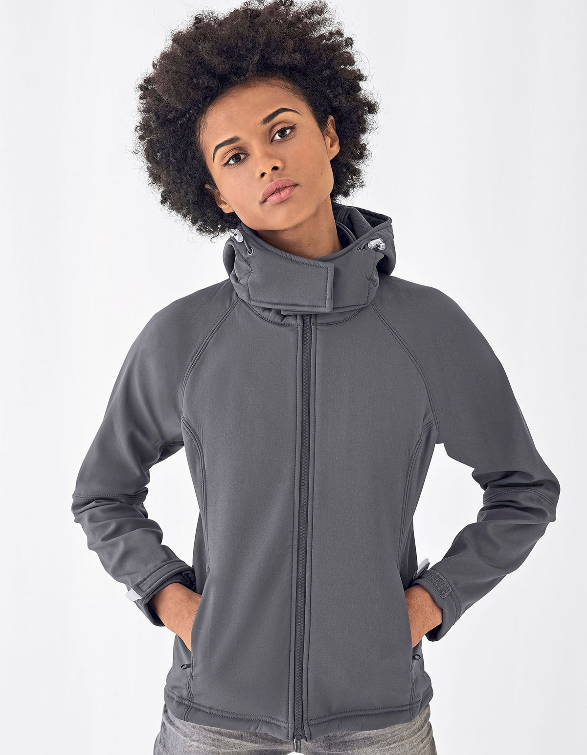 Softshelljacke Women´s Hooded besticken & bedrucken | Pulsar Workwear
