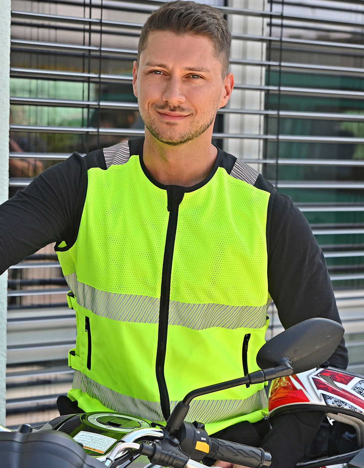 Hi-Vis Mesh Motorcycle Safety Vest “Naxos”