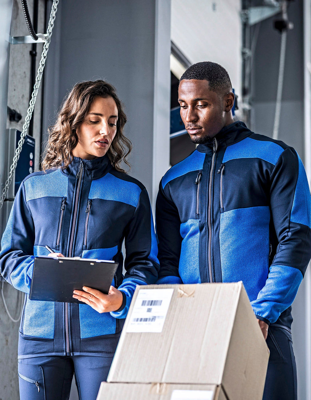 Jacke E-volve Unisex Knit Effect Stretch Midlayer besticken & bedrucken | Pulsar Workwear