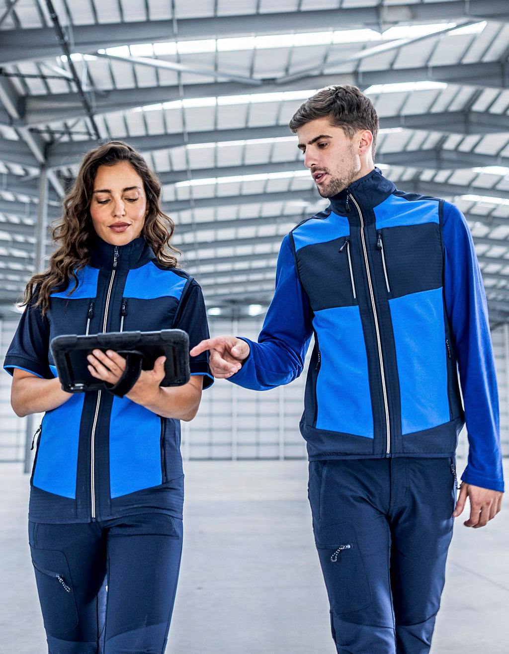 Weste E-volve Unisex 2-Layer Softshell besticken & bedrucken | Pulsar Workwear