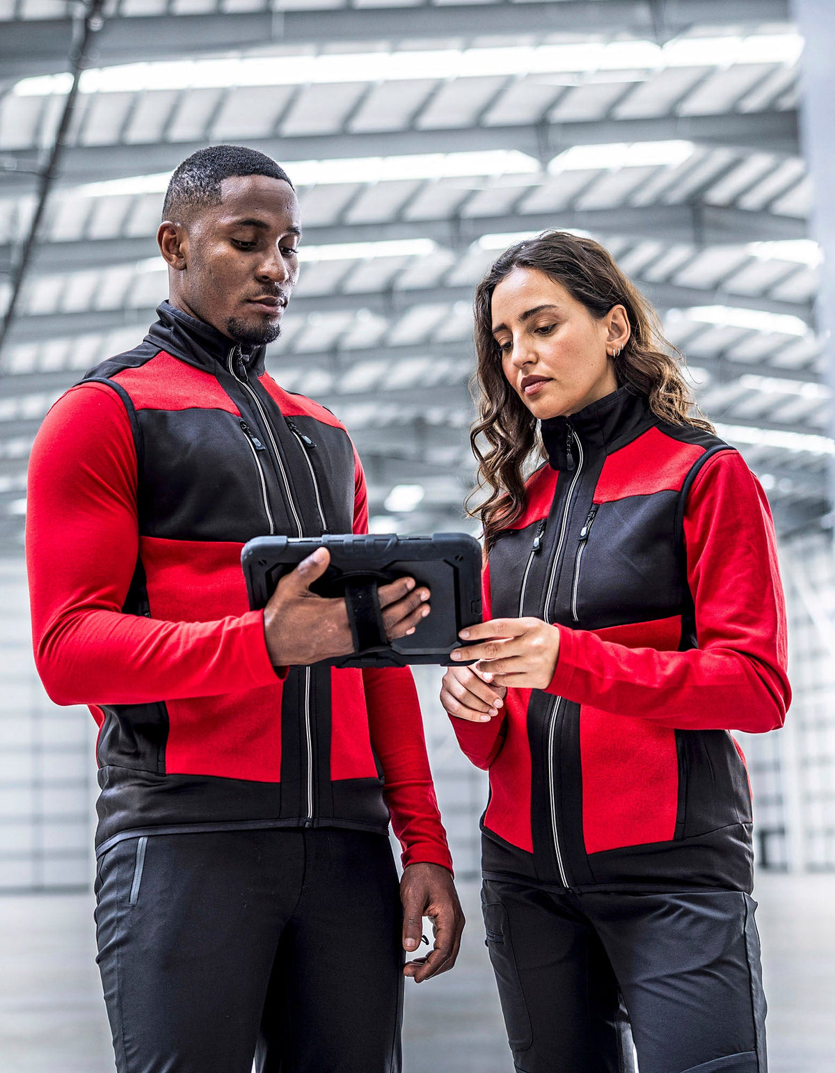 Weste E-volve Unisex Knit Effect Stretch besticken & bedrucken | Pulsar Workwear